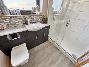 Photo 35- click for photo gallery